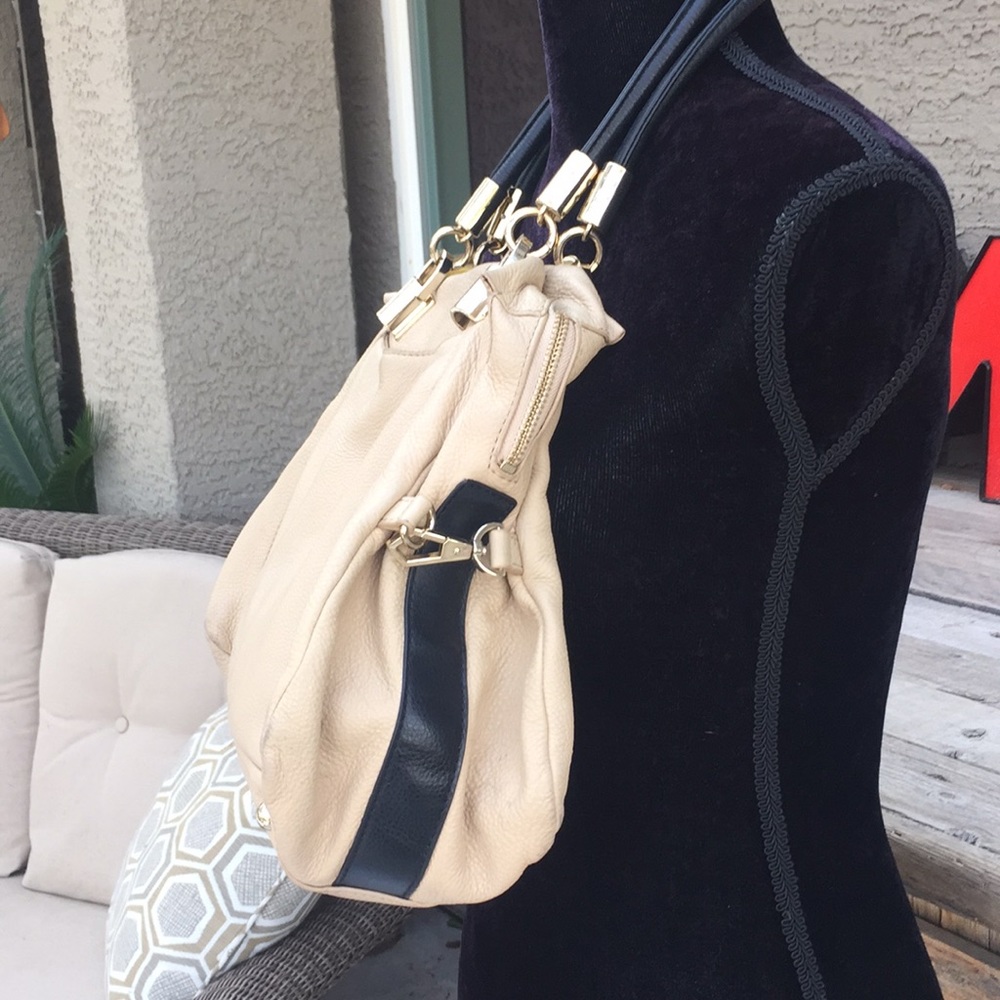 DKNY tan/black purse - Picture 5 of 9